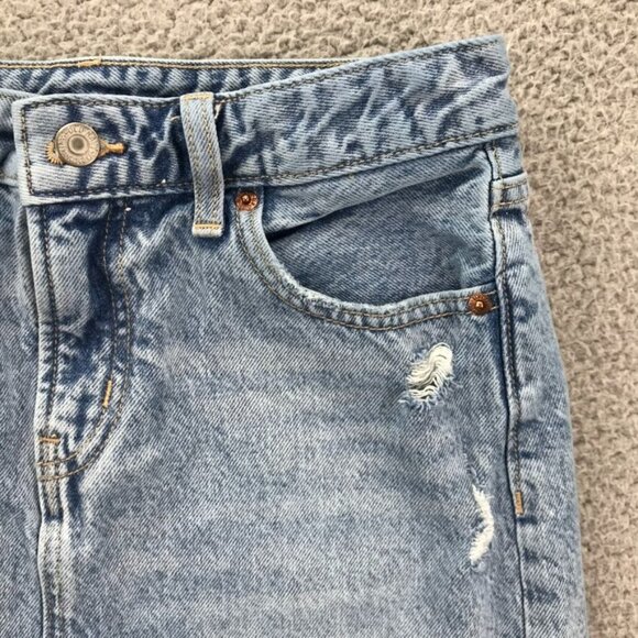 OLD NAVY Womens Size 2 Mid Rise Light Distressed Denim Cut Off Mini Jean Skirt - Picture 2 of 12